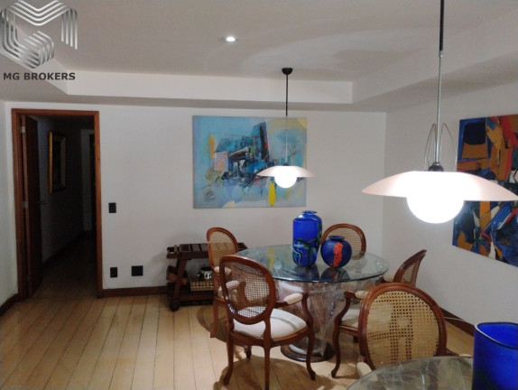 Imagem Imóvel com 4 Quartos à Venda, 450 m² em Icaraí - Niterói Imagem Imóvel com 4 Quartos à Venda, 450 m² em Icaraí - Niterói