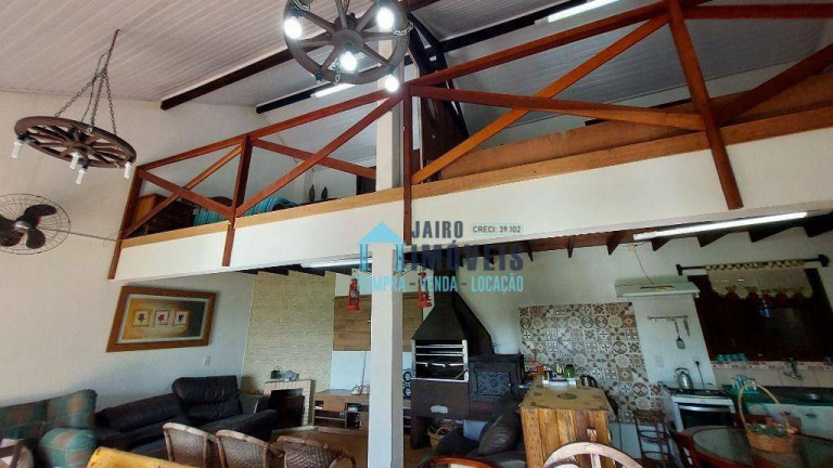 Imagem Casa com 4 Quartos à Venda, 450 m² em Centro - Balneário Pinhal Imagem Casa com 4 Quartos à Venda, 450 m² em Centro - Balneário Pinhal