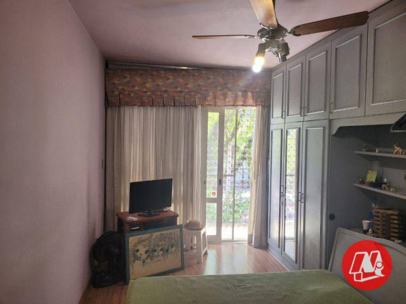 Imagem Casa com 4 Quartos à Venda, 207 m² em Rio Branco - Porto Alegre Imagem Casa com 4 Quartos à Venda, 207 m² em Rio Branco - Porto Alegre