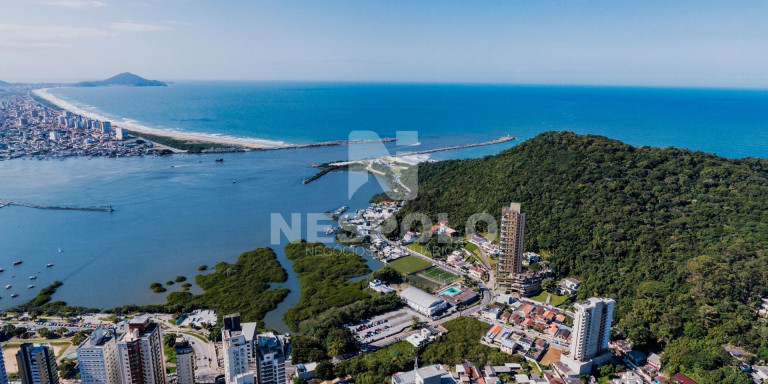 Imagem Imóvel Comercial à Venda, 138 m² em Fazenda - Itajai