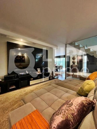 Imagem Casa com 4 Quartos à Venda, 312 m² em Tremembé - São Paulo