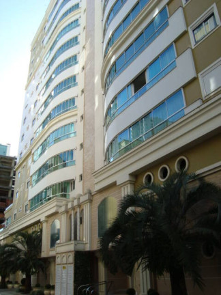 Apartamento com 3 Quartos à Venda, 105 m² em Centro - Balneário Camboriú