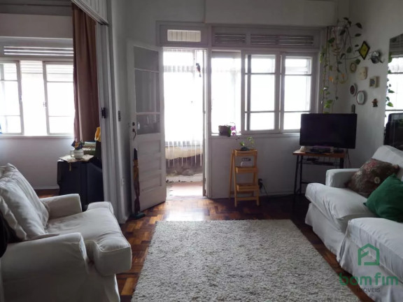 Imagem Apartamento com 2 Quartos à Venda, 71 m² em Centro - Porto Alegre Imagem Apartamento com 2 Quartos à Venda, 71 m² em Centro - Porto Alegre