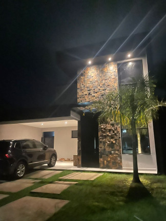 Imagem Casa com 3 Quartos à Venda, 242 m² em Esplanada Independência - Taubaté Imagem Casa com 3 Quartos à Venda, 242 m² em Esplanada Independência - Taubaté