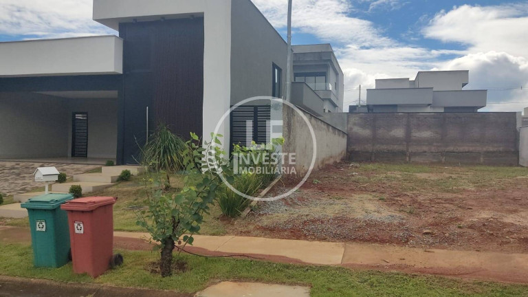 Imagem Terreno em Condomínio à Venda, 312 m² em Jardim Cristal - Aparecida De Goiânia Imagem Terreno em Condomínio à Venda, 312 m² em Jardim Cristal - Aparecida De Goiânia