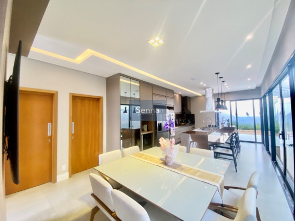 Imagem Casa com 3 Quartos à Venda, 245 m² em Jardim Novo Mundo - Jundiaí Imagem Casa com 3 Quartos à Venda, 245 m² em Jardim Novo Mundo - Jundiaí