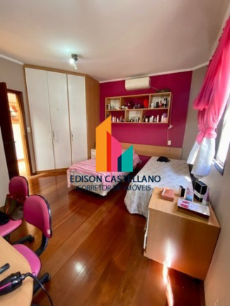 Imagem Casa com 4 Quartos à Venda, 637 m² em Jardim Samambaia - Jundiaí Imagem Casa com 4 Quartos à Venda, 637 m² em Jardim Samambaia - Jundiaí