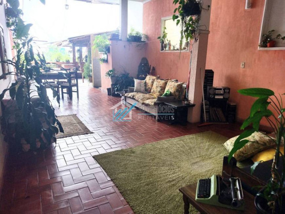 Imagem Casa com 4 Quartos à Venda, 303 m² em Parque Monte Alegre - Taboão Da Serra
