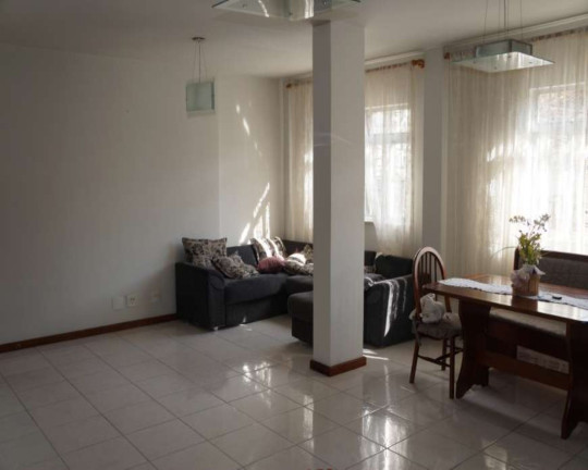 Imagem Imóvel com 3 Quartos à Venda, 140 m² em São Mateus - Juiz De Fora
