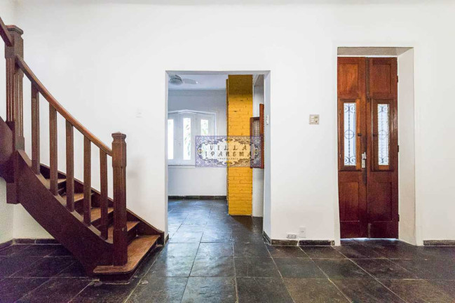 Imagem Imóvel com 3 Quartos à Venda, 170 m² em Tijuca - Rio De Janeiro Imagem Imóvel com 3 Quartos à Venda, 170 m² em Tijuca - Rio De Janeiro