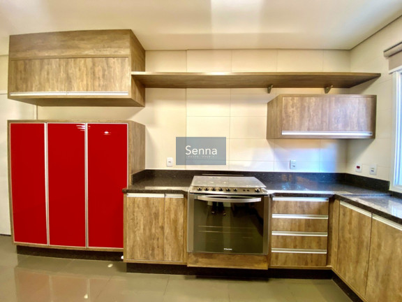 Imagem Casa com 3 Quartos à Venda, 244 m² em Medeiros - Jundiaí Imagem Casa com 3 Quartos à Venda, 244 m² em Medeiros - Jundiaí