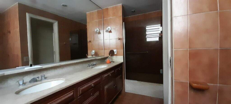 Imagem Apartamento com 4 Quartos à Venda, 303 m² em Copacabana - Rio De Janeiro Imagem Apartamento com 4 Quartos à Venda, 303 m² em Copacabana - Rio De Janeiro