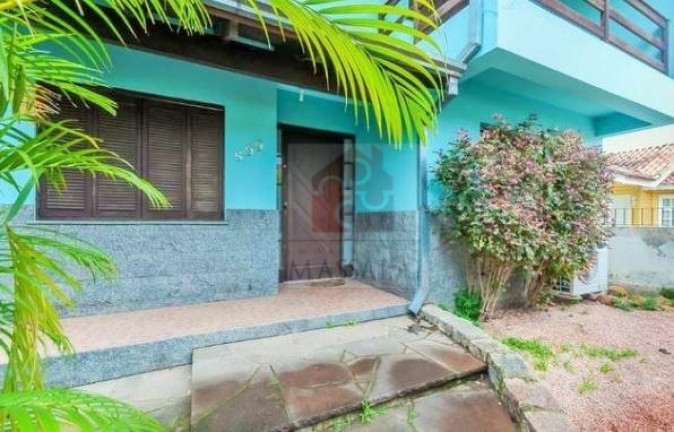 Imagem Casa com 3 Quartos à Venda, 330 m² em Ipanema - Porto Alegre Imagem Casa com 3 Quartos à Venda, 330 m² em Ipanema - Porto Alegre