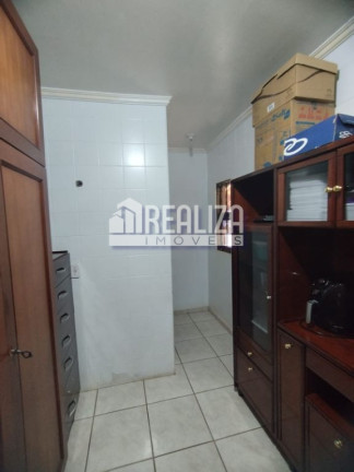 Imagem Casa com 2 Quartos à Venda, 200 m² em Conjunto Maringá Ii - Uberaba Imagem Casa com 2 Quartos à Venda, 200 m² em Conjunto Maringá Ii - Uberaba
