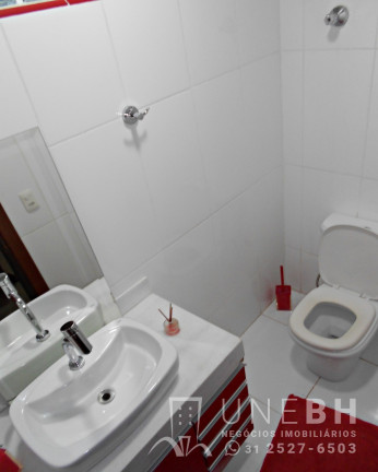 Imagem Casa com 4 Quartos à Venda, 189 m² em Heliópolis - Belo Horizonte Imagem Casa com 4 Quartos à Venda, 189 m² em Heliópolis - Belo Horizonte