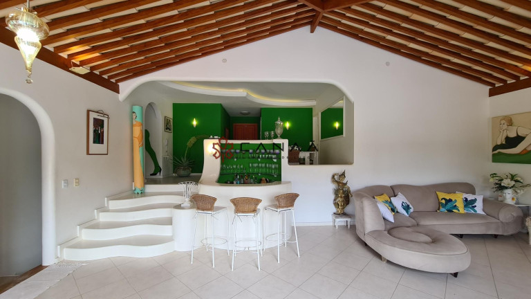 Imagem Casa com 6 Quartos à Venda, 500 m² em Ferradurinha - Armação Dos Búzios Imagem Casa com 6 Quartos à Venda, 500 m² em Ferradurinha - Armação Dos Búzios