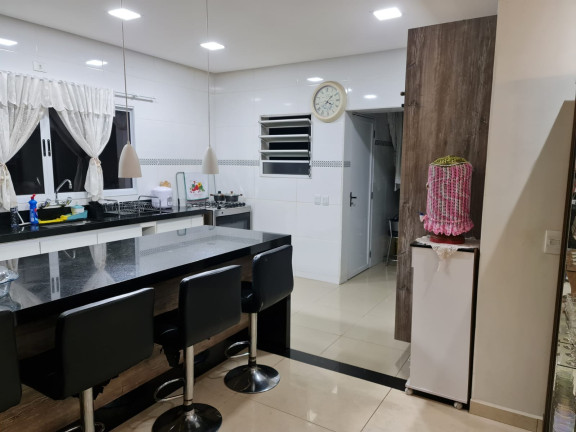 Imagem Imóvel com 3 Quartos à Venda, 320 m² em Granja Caiapiá - Cotia Imagem Imóvel com 3 Quartos à Venda, 320 m² em Granja Caiapiá - Cotia