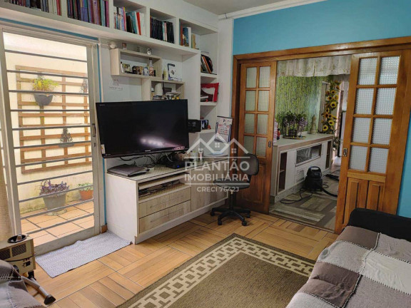 Imagem Casa com 3 Quartos à Venda, 158 m² em Bigorrilho - Curitiba Imagem Casa com 3 Quartos à Venda, 158 m² em Bigorrilho - Curitiba