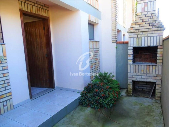 Imagem Sobrado com 2 Quartos para Temporada, em Bombas - Bombinhas Imagem Sobrado com 2 Quartos para Temporada, em Bombas - Bombinhas