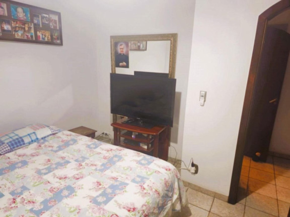 Imagem Sobrado com 3 Quartos à Venda, 415 m² em Vila Acoreana - Poá Imagem Sobrado com 3 Quartos à Venda, 415 m² em Vila Acoreana - Poá
