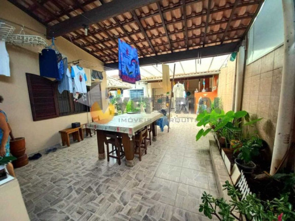 Imagem Casa com 3 Quartos à Venda, 165 m² Imagem Casa com 3 Quartos à Venda, 165 m²