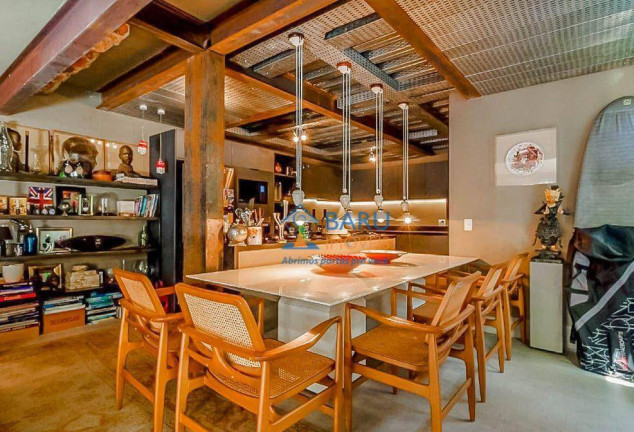 Imagem Casa com 2 Quartos à Venda, 170 m² em Itaim Bibi - São Paulo Imagem Casa com 2 Quartos à Venda, 170 m² em Itaim Bibi - São Paulo
