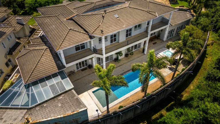 Casa de Condomínio com 4 Quartos à Venda, 1.100 m² em Alphaville - Santana De Parnaíba
