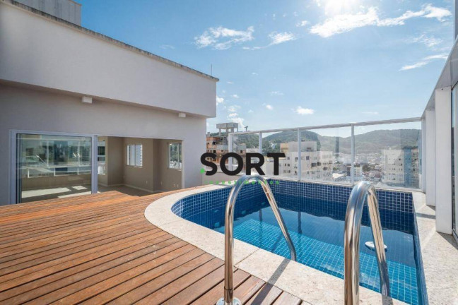 Imagem Cobertura com 4 Quartos à Venda, 240 m² em Centro - Balneário Camboriú