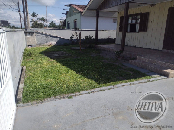 Imagem Casa com 2 Quartos à Venda, 375 m² em Piçarras - Guaratuba Imagem Casa com 2 Quartos à Venda, 375 m² em Piçarras - Guaratuba