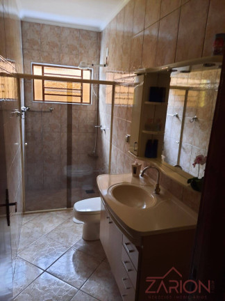 Imagem Casa com 3 Quartos à Venda, 244 m² em Jardim Bela Vista - Taubaté Imagem Casa com 3 Quartos à Venda, 244 m² em Jardim Bela Vista - Taubaté