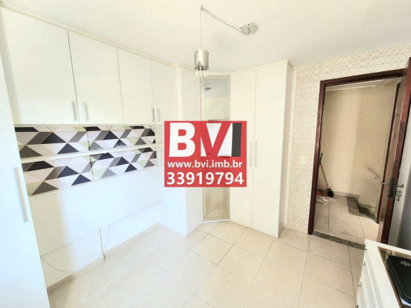 Imagem Casa com 2 Quartos à Venda, 58 m² em Irajá - Rio De Janeiro Imagem Casa com 2 Quartos à Venda, 58 m² em Irajá - Rio De Janeiro