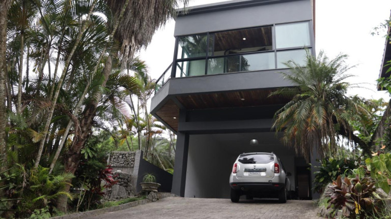Imagem Casa com 4 Quartos à Venda, 700 m² em Marapé - Santos Imagem Casa com 4 Quartos à Venda, 700 m² em Marapé - Santos