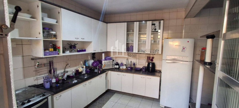 Imagem Sobrado com 3 Quartos à Venda, em Jardim Zaira - Mauá Imagem Sobrado com 3 Quartos à Venda, em Jardim Zaira - Mauá
