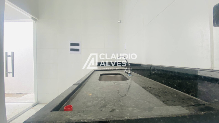 Imagem Casa com 2 Quartos à Venda, 65 m² em Bairro Conceição - Feira De Santana Imagem Casa com 2 Quartos à Venda, 65 m² em Bairro Conceição - Feira De Santana