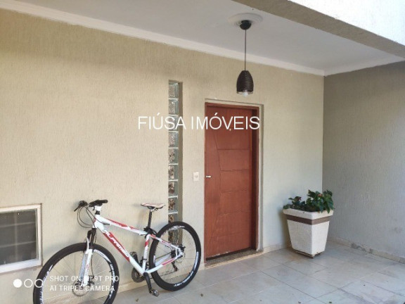 Imagem Casa com 3 Quartos à Venda, em Jardim Itaú - Ribeirão Preto Imagem Casa com 3 Quartos à Venda, em Jardim Itaú - Ribeirão Preto