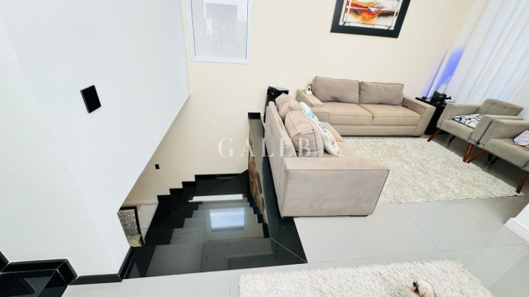Imagem Casa com 3 Quartos à Venda, 222 m² em Condomínio Terras De Atibaia I - Atibaia Imagem Casa com 3 Quartos à Venda, 222 m² em Condomínio Terras De Atibaia I - Atibaia
