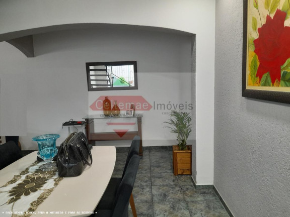 Imagem Casa com 3 Quartos à Venda, 200 m² em Vila Aparecida - Taubaté Imagem Casa com 3 Quartos à Venda, 200 m² em Vila Aparecida - Taubaté