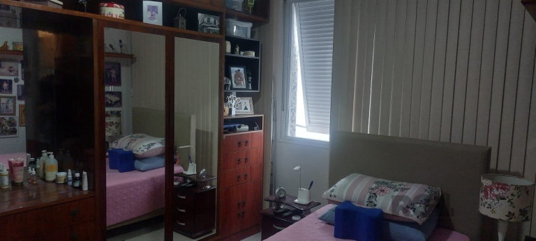 Imagem Apartamento com 1 Quarto à Venda, 47 m² em Centro Histórico - Porto Alegre Imagem Apartamento com 1 Quarto à Venda, 47 m² em Centro Histórico - Porto Alegre