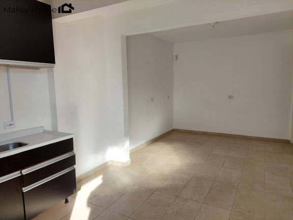 Imagem Casa com 3 Quartos à Venda, em Boqueirão - Curitiba Imagem Casa com 3 Quartos à Venda, em Boqueirão - Curitiba