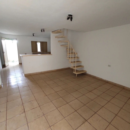 Imagem Imóvel com 
            	2             Quartos à Venda, 87 m² em 
            	Vila Maria             - 
            	Aparecida De Goiania            