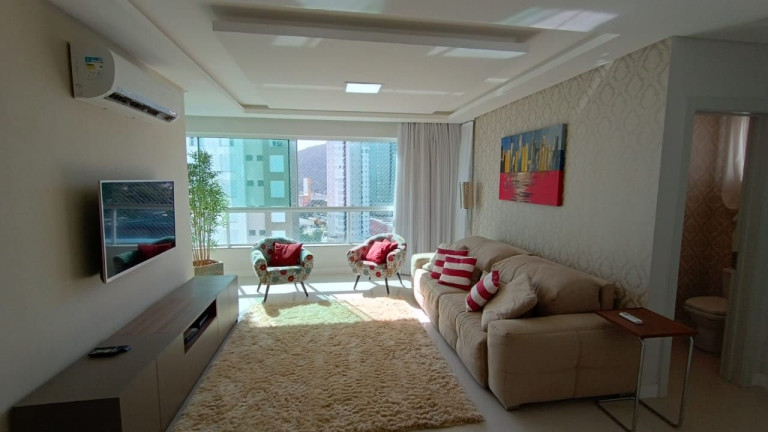 Imagem Apartamento com 4 Quartos à Venda, 218 m² em Barra Sul - Balneário Camboriú Imagem Apartamento com 4 Quartos à Venda, 218 m² em Barra Sul - Balneário Camboriú