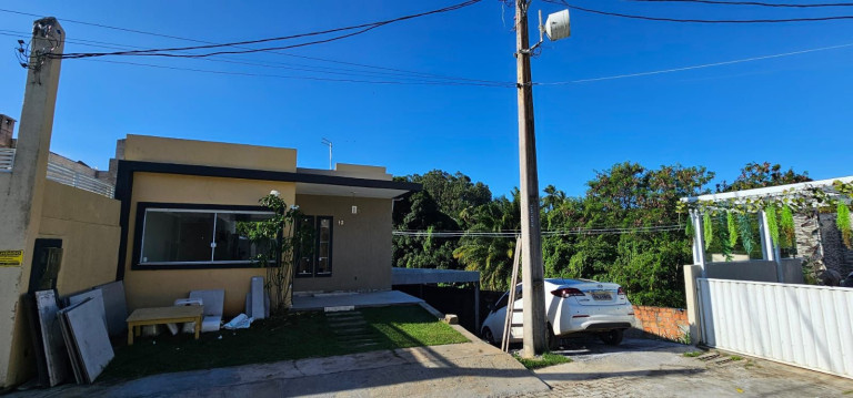 Imagem Casa com 3 Quartos à Venda, 200 m² em Abrantes - Camaçari Imagem Casa com 3 Quartos à Venda, 200 m² em Abrantes - Camaçari