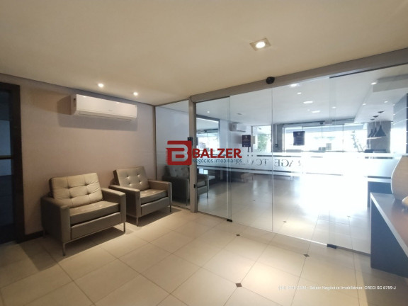 Sala Comercial à Venda, 34 m² em Centro - Florianópolis