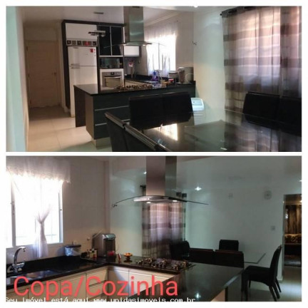 Imagem Casa com 3 Quartos à Venda, 153 m² em Interlagos - São Paulo