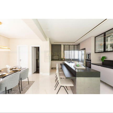 Imagem Apartamento com 5 Quartos à Venda, em Centro - Balneário Camboriú Imagem Apartamento com 5 Quartos à Venda, em Centro - Balneário Camboriú