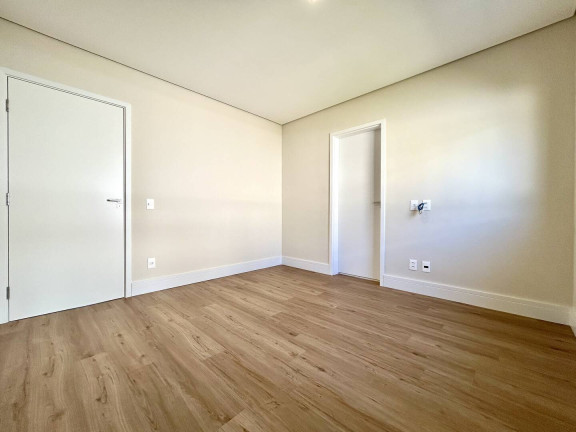 Imagem Casa com 4 Quartos à Venda, 302 m² em Alphaville - Santana De Parnaíba