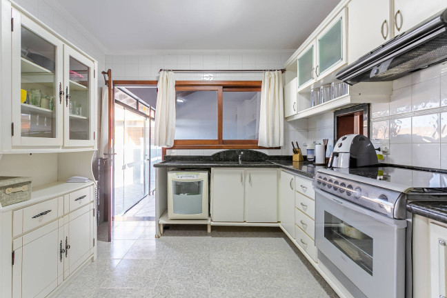 Imagem Casa com 5 Quartos à Venda, em Morro Das Pedras - Florianópolis Imagem Casa com 5 Quartos à Venda, em Morro Das Pedras - Florianópolis