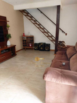Imagem Casa com 3 Quartos à Venda, 420 m² em Vale Feliz - Teresópolis Imagem Casa com 3 Quartos à Venda, 420 m² em Vale Feliz - Teresópolis