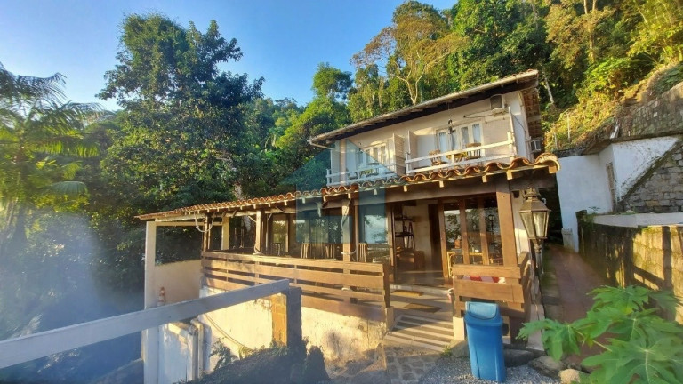 Imagem Casa com 4 Quartos à Venda, 1.500 m² em Vila Velha - Angra Dos Reis Imagem Casa com 4 Quartos à Venda, 1.500 m² em Vila Velha - Angra Dos Reis