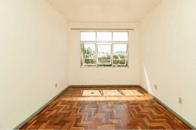 Imagem Apartamento com 1 Quarto à Venda, 45 m² em Santa Maria Goretti - Porto Alegre Imagem Apartamento com 1 Quarto à Venda, 45 m² em Santa Maria Goretti - Porto Alegre